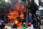 Sau tiếng nổ lớn, tòa nhà Seaprodex trên đường Đồng Khởi bốc cháy-3