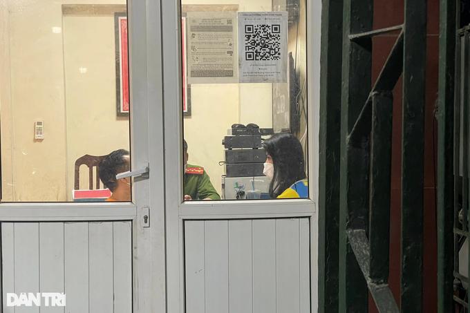 Hotgirl khỏa thân nửa đêm đi lang thang giữa đường phố Hà Nội-4