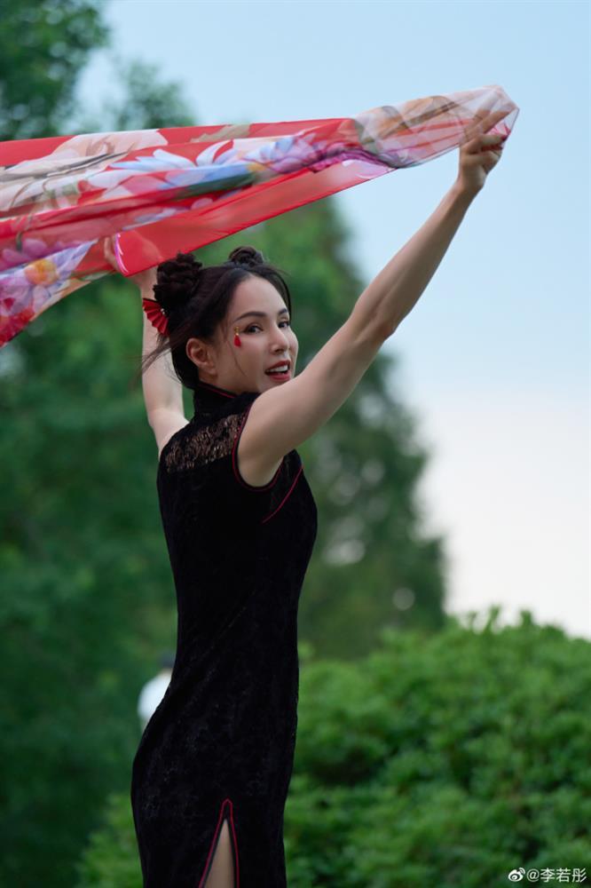 Lý Nhược Đồng chống nắng kỹ lưỡng để ngừa lão hóa-3