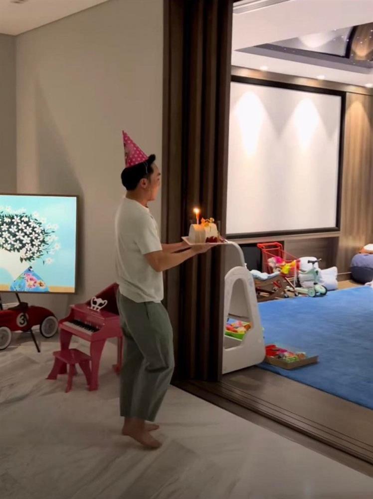 Sinh nhật cục cưng Cường Đô La: Suchin hoàng tráng - Subeo đơn giản-8