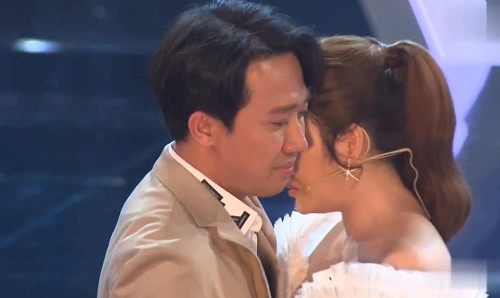 Trấn Thành đẫm lệ khi Lý Nhã Kỳ làm nữ chính Người Ấy Là Ai-2