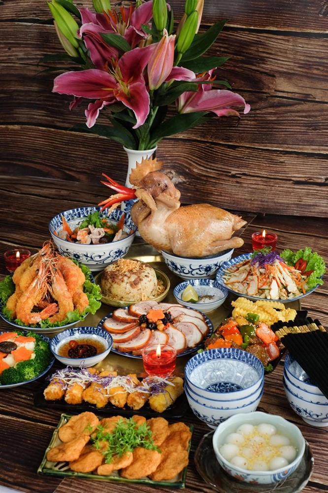 Mâm lễ cúng Gia tiên Rằm tháng 7 đủ đầy cần những gì?-3