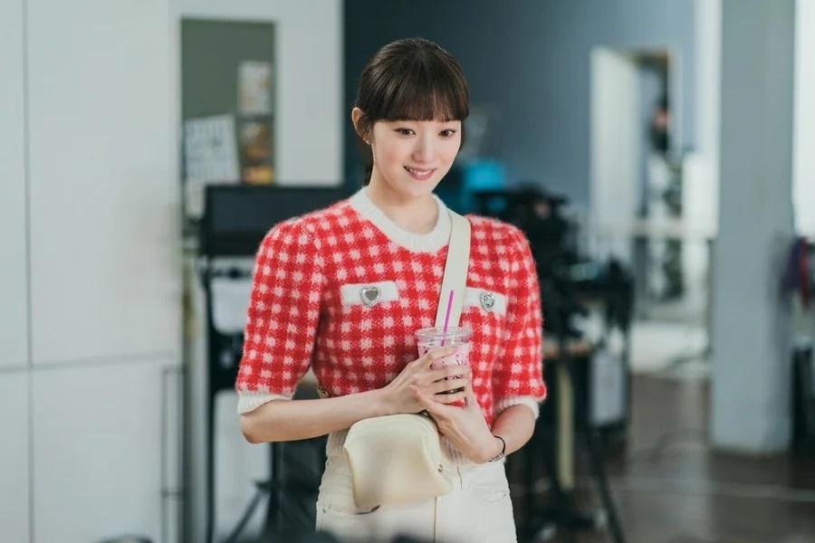 Style 5 nữ chính phim Hàn 2022: Park Min Young phong độ bất bại-11