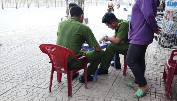 Bắt giữ kẻ nghi ngáo đá đâm liên tiếp 3 người ở TPHCM-2