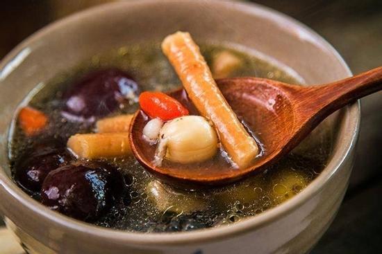 Bát canh giúp đàn ông bổ thận tráng dương, phụ nữ nhuận sắc