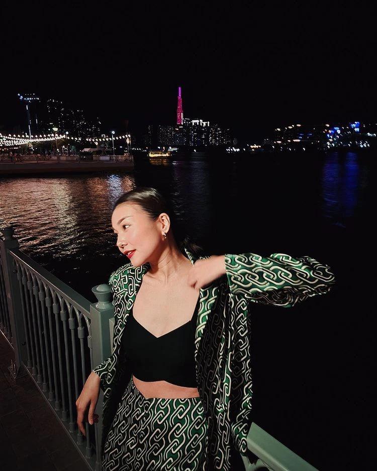 Thảo Nhi, Tiểu Vy, Thùy Tiên cùng mix đồ màu rêu, ai đỉnh nhất?-8