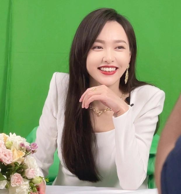 Đường Yên chăm khoe vóc dáng gợi cảm, chuẩn bị tái xuất-2