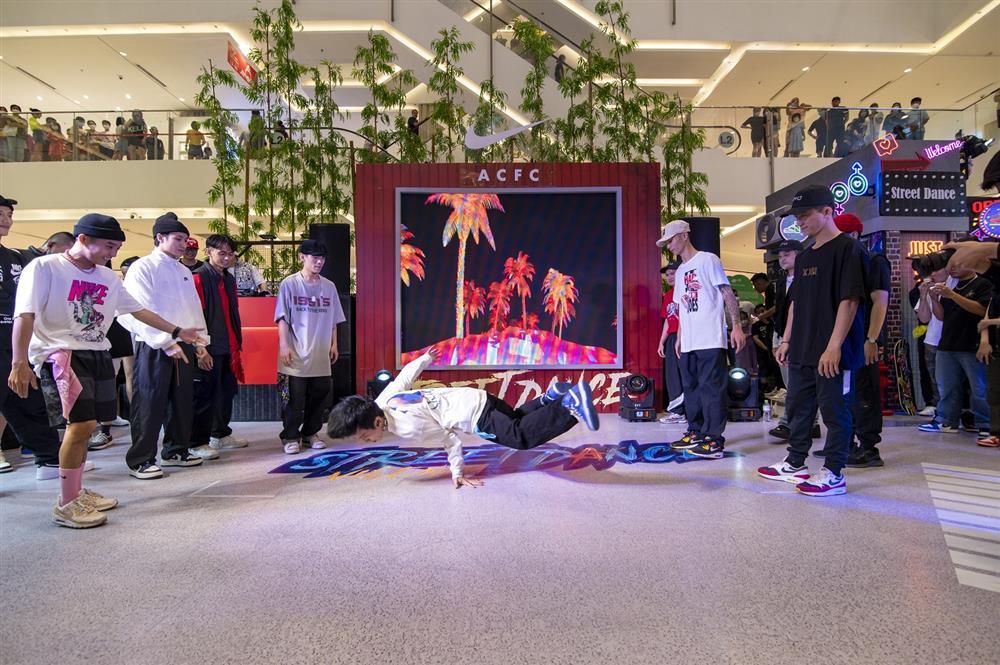 Nike ACFC lan tỏa nghệ thuật đường phố cùng Street Dance Việt Nam-5