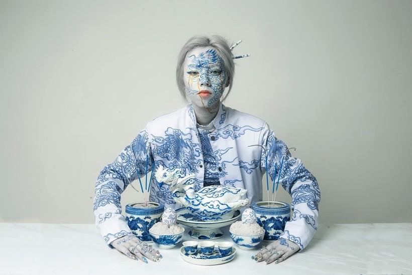 Thót tim phong cách làm đẹp chẳng giống ai trong tháng cô hồn-10