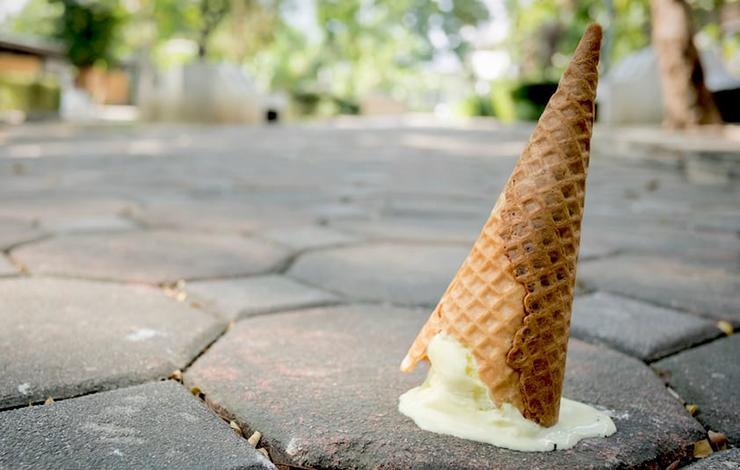 Có thể ăn thức ăn rơi xuống đất không? Điều quan trọng hơn quy tắc 5 giây-3