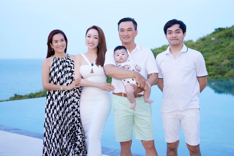 Vợ Bình Minh giấu tiệt body kém thon khi đọ dáng vợ trẻ Chi Bảo-6