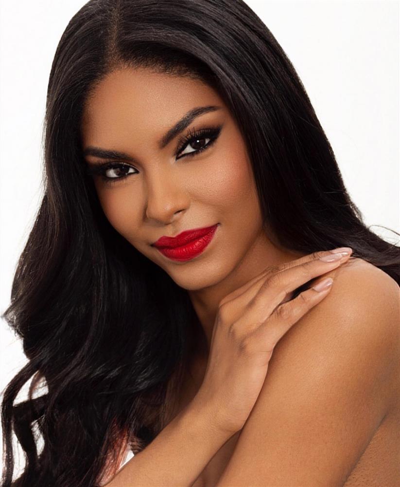 Miss Universe Puerto Rico lộ diện, profile khủng dọa Ngọc Châu-7