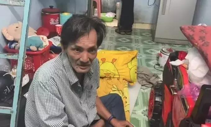 Thương Tín sống với 3 bạn già, vui vẻ nhưng có dấu hiệu bị lẫn-2