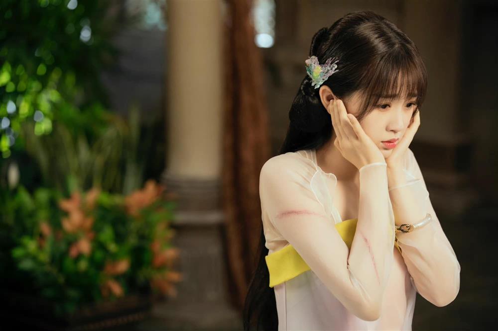 Ngu Thư Hân lên hot search diễn xuất, netizen phản ứng cực gắt-5