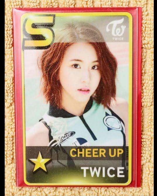 Thú chơi xa xỉ của fan Kpop: Những photocard siêu đắt từng được bán-7
