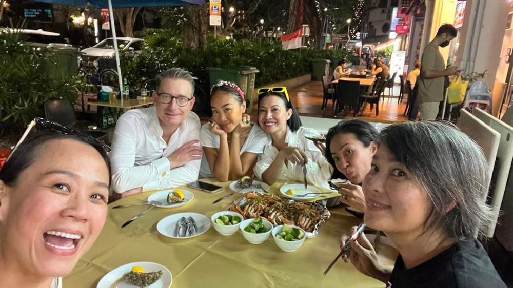 Tin showbiz Việt ngày 12/8: Vợ Phan Mạnh Quỳnh khoe bụng bầu-4