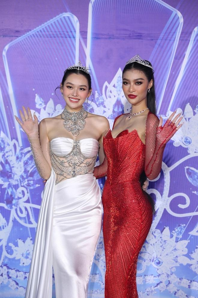 Á hậu Kiều Loan trang điểm già chát chúa ở Miss World Vietnam-3