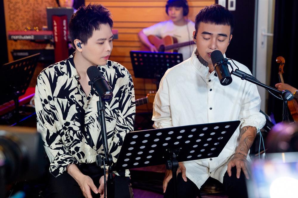 Đạt G: Ba mẹ mỗi ngày đều gọi điện thoại sợ tôi nghĩ quẩn-4