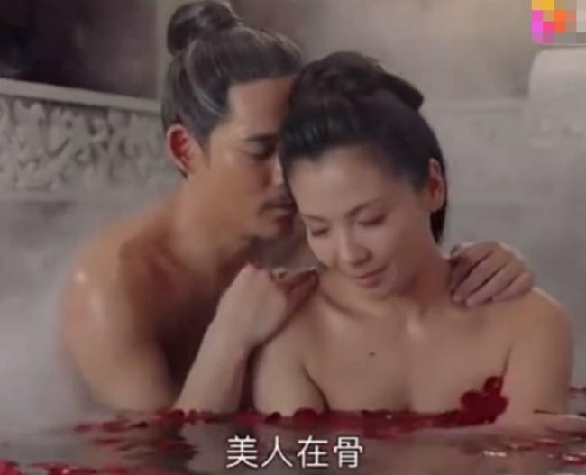 Thần tiên tỷ tỷ tắm tiên bị nhìn trộm có táo bạo hơn dàn mỹ nhân hạng A?-10