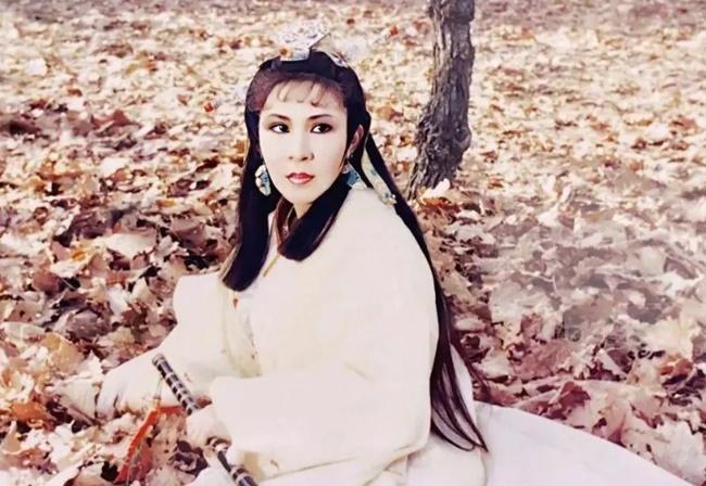 Thần tiên tỷ tỷ tắm tiên bị nhìn trộm có táo bạo hơn dàn mỹ nhân hạng A?-16