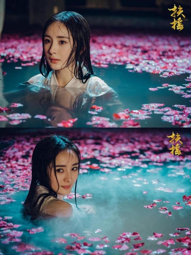 Thần tiên tỷ tỷ tắm tiên bị nhìn trộm có táo bạo hơn dàn mỹ nhân hạng A?-6