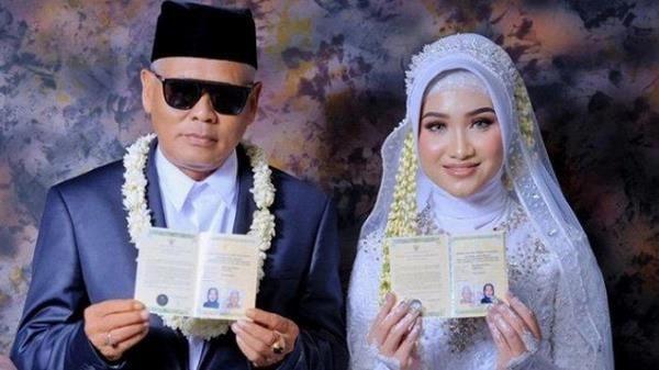 Ông nội 61 tuổi chi tiền khủng cưới vợ 19 và cái kết tê tái sau 3 tháng-2