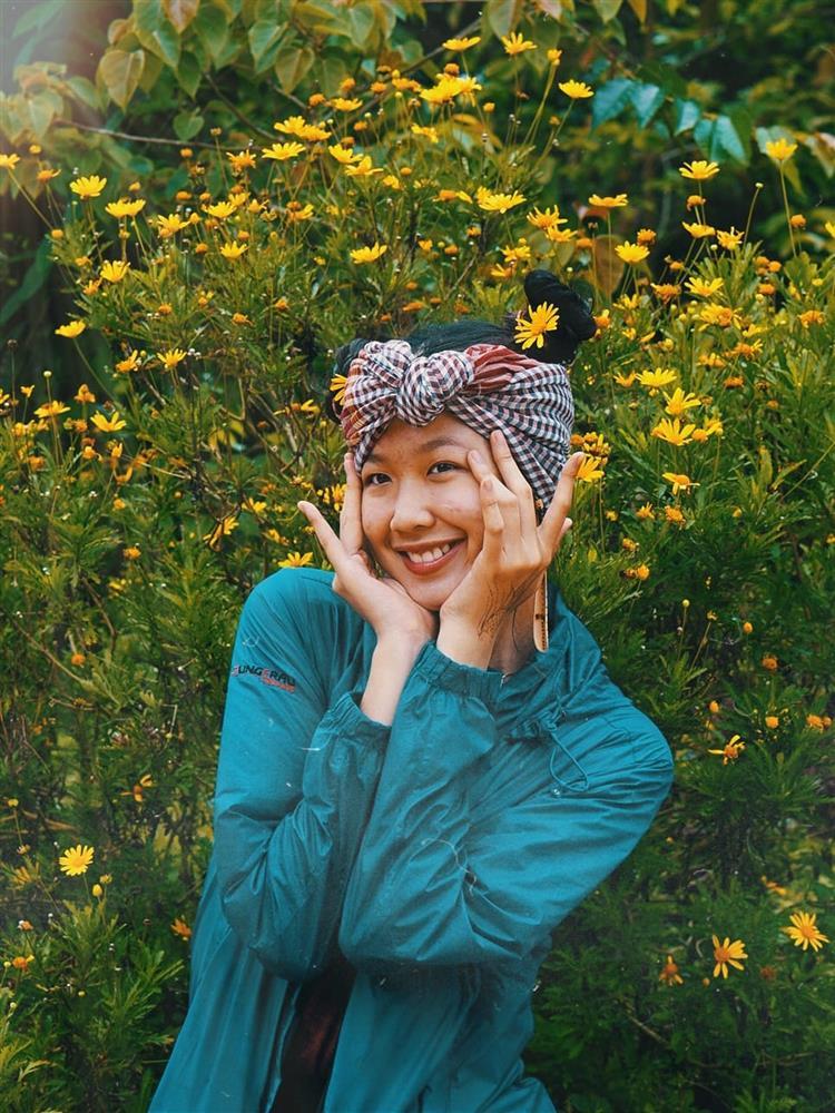 Á hậu Bảo Ngọc chân chất ngoài đời, bản sao HHen Niê?-7