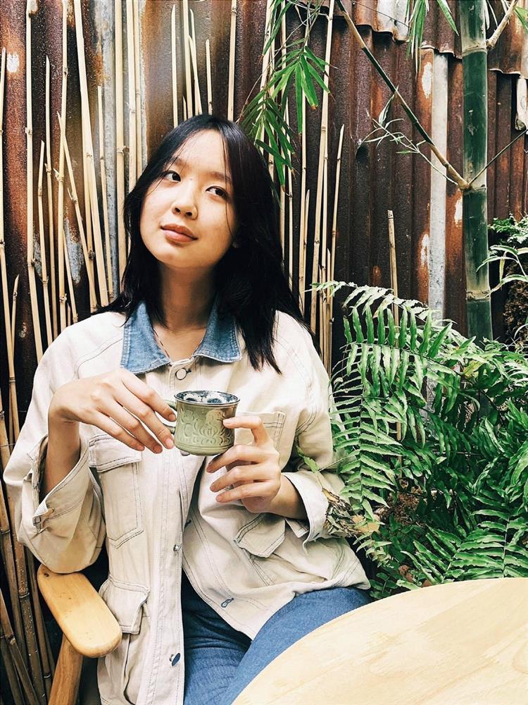 Á hậu Bảo Ngọc chân chất ngoài đời, bản sao HHen Niê?-5