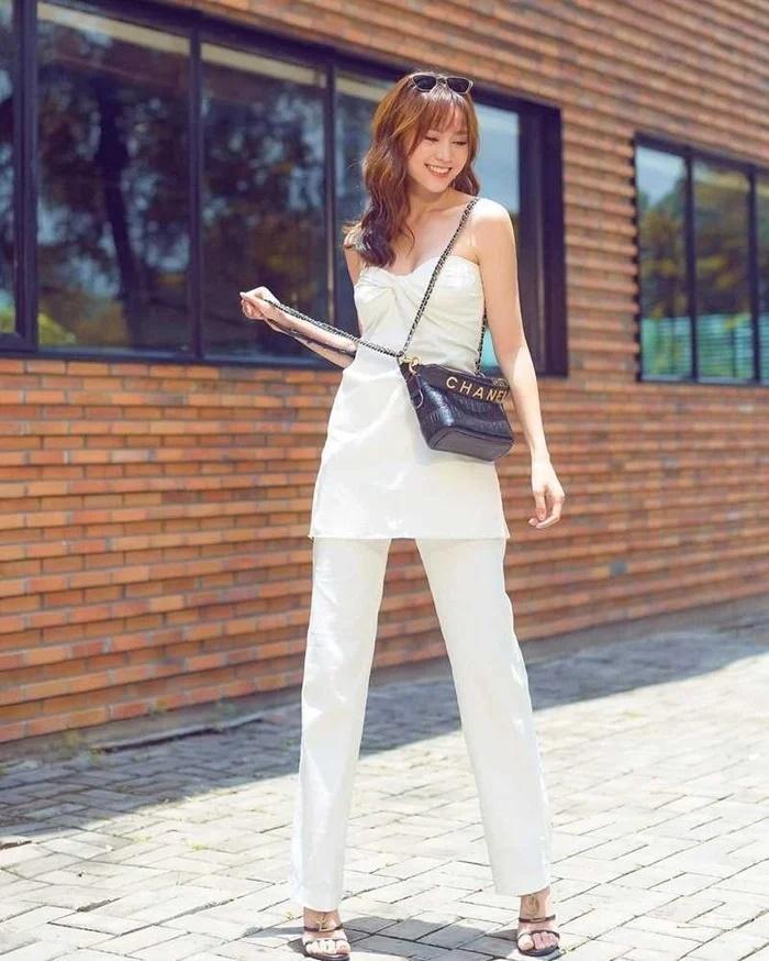 Mẹo mix đồ với quần trắng sành điệu mà không quê mùa của sao Việt-5