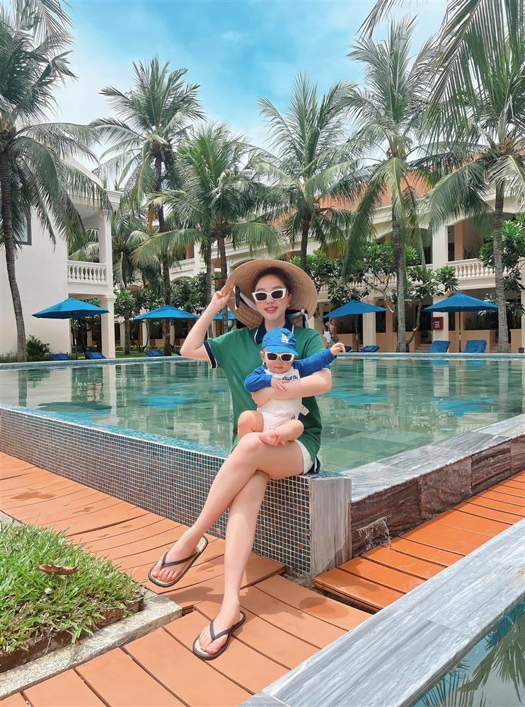 Tin showbiz Việt ngày 13/8: Khánh My sưng sỉa các cuộc thi hoa hậu-3