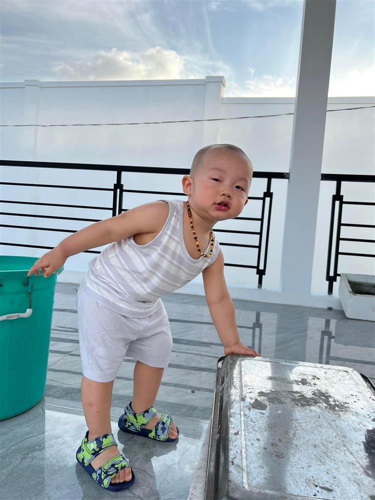 Tin showbiz Việt ngày 13/8: Khánh My sưng sỉa các cuộc thi hoa hậu-6