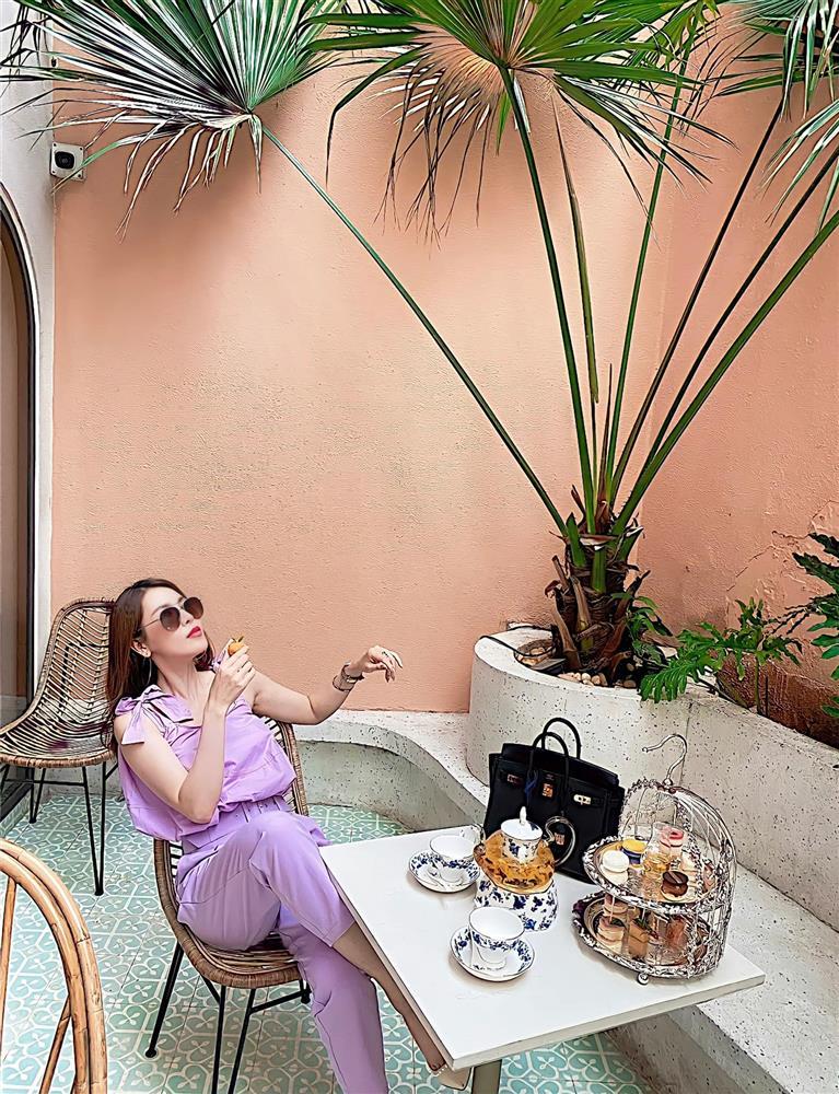 Tin showbiz Việt ngày 13/8: Khánh My sưng sỉa các cuộc thi hoa hậu-8