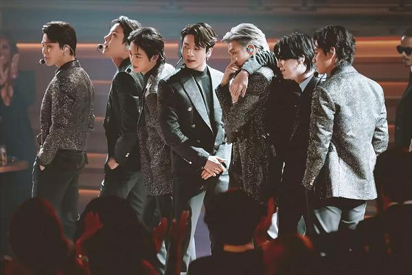 Justin Bieber hủy lưu diễn vòng quanh thế giới vì lo ngại sức khỏe-2