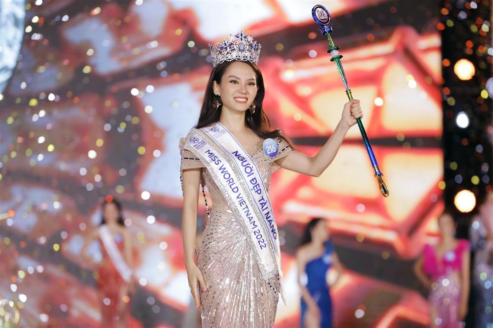 Miss World như nữ thần, lu mờ top 3 Miss World Vietnam 2022-3