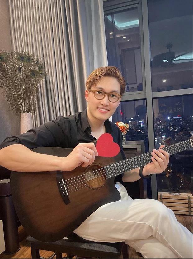 Chớm 30, Đình Tú khoe tình trường kết hôn cùng dàn mỹ nhân-1