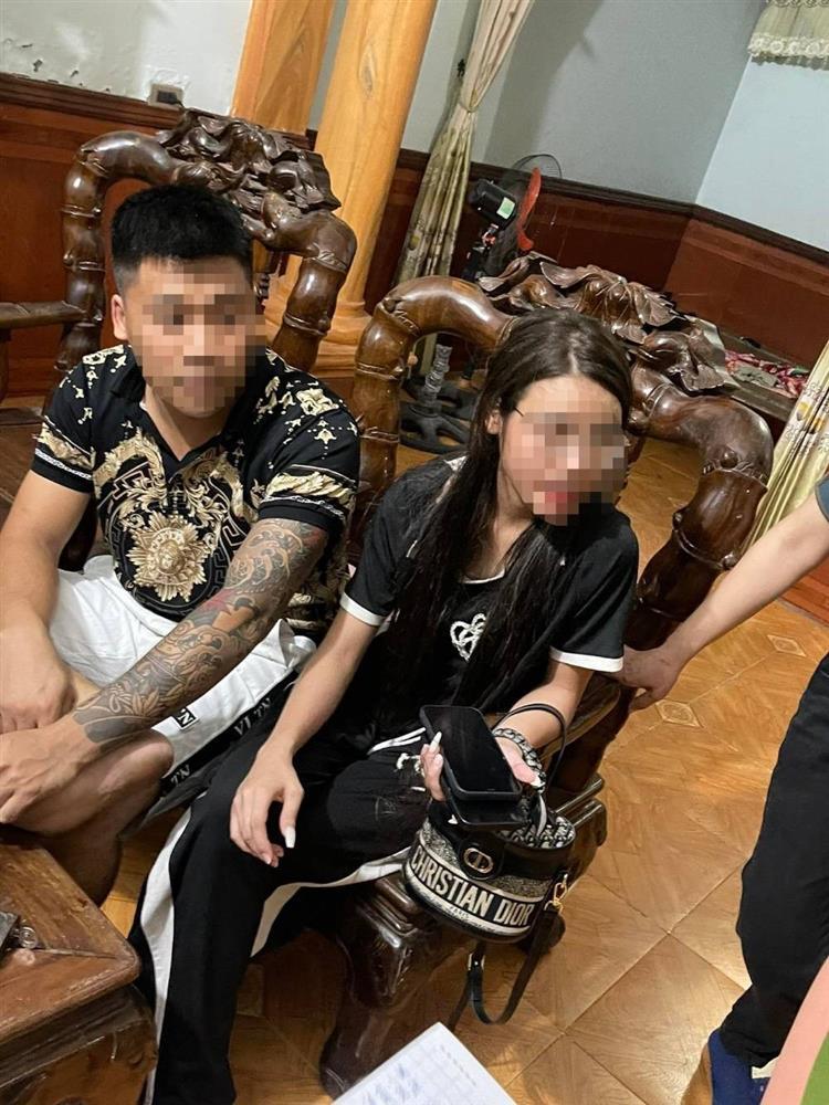 Chủ shop quần áo ở Vĩnh Phúc cầm dao xử lý người chia sẻ bài phốt-2