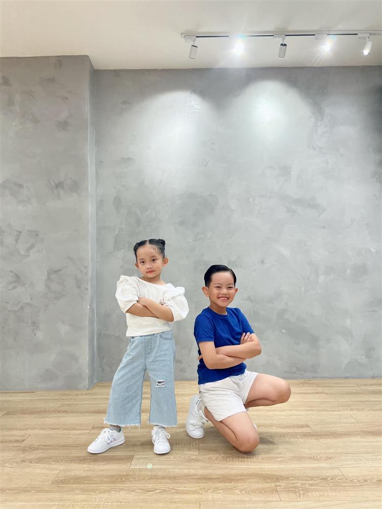 Tin showbiz Việt ngày 14/8: Bạn gái Huỳnh Anh tự nhận mồm vâu-10