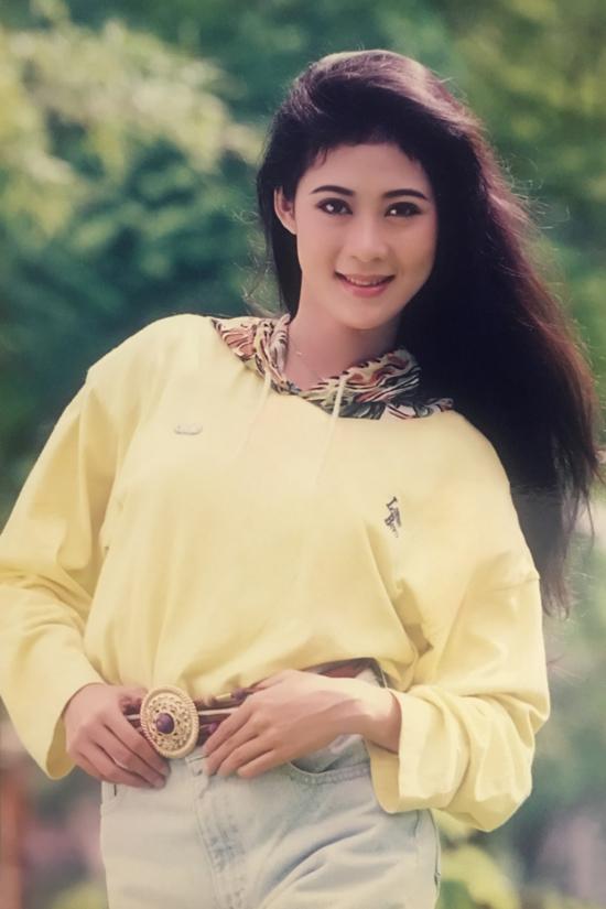 4 lần Diễm Hương hội ngộ bạn bè nghệ sĩ tại Sài Gòn-10