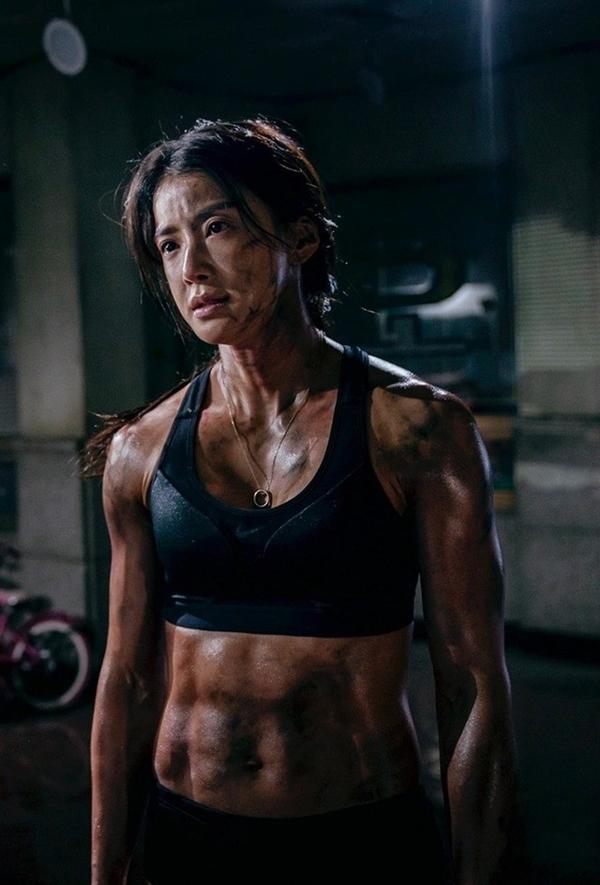 Nữ phụ Vườn Sao Băng: Diễn viên dịu dàng hoá ra lại là võ sĩ quyền anh đời thực-2