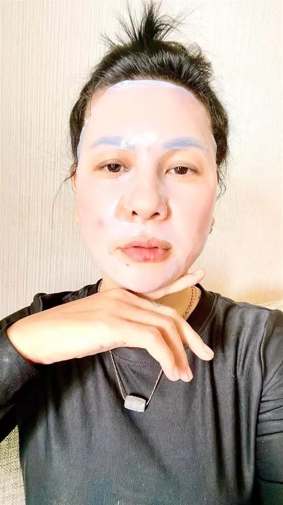 Cát Phượng phủ nhận đập mặt, thích mũi tẹt vì mũi cao lận đận-6