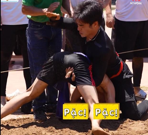 Chơi quá hăng, Lê Dương Bảo Lâm bóp tan nát nội thất người tham gia-6