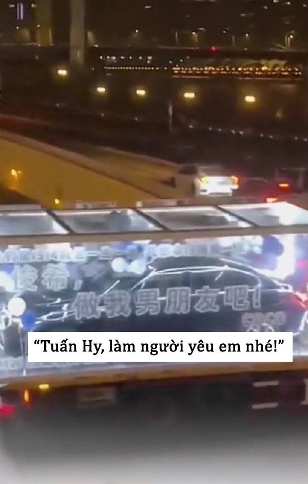 Cô gái mua hẳn siêu xe tiền tỷ đặt vào lồng kính để tỏ tình crush-1