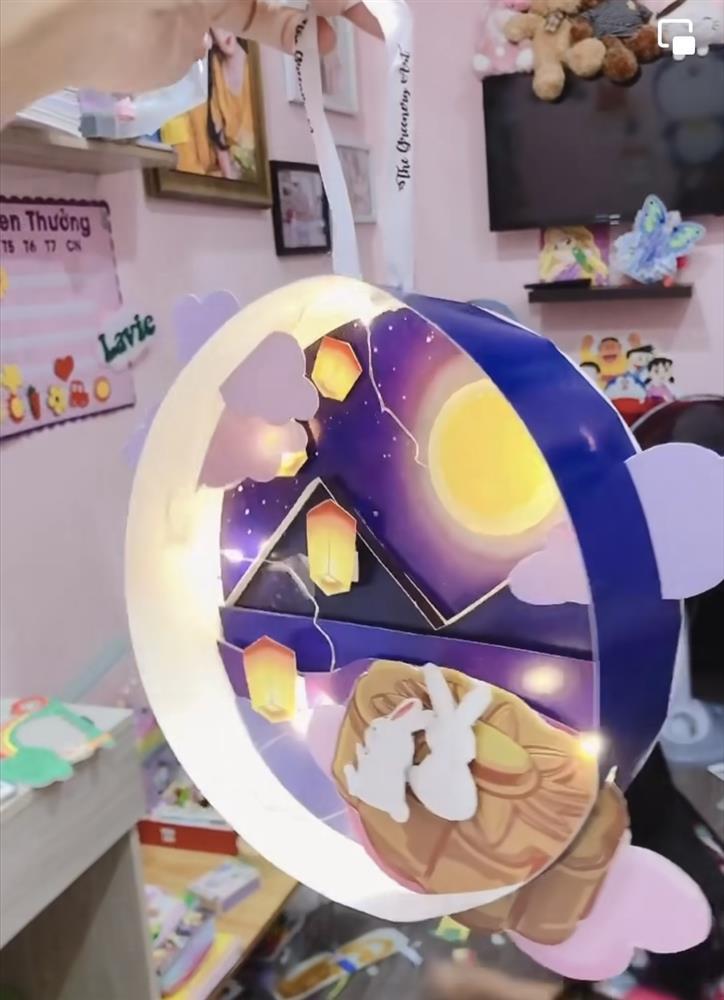 Con gái cố diễn viên Mai Phương tự lập, trưởng thành ở tuổi thứ 9-1