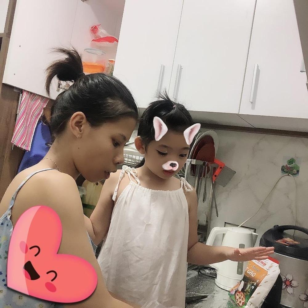 Con gái cố diễn viên Mai Phương tự lập, trưởng thành ở tuổi thứ 9-3