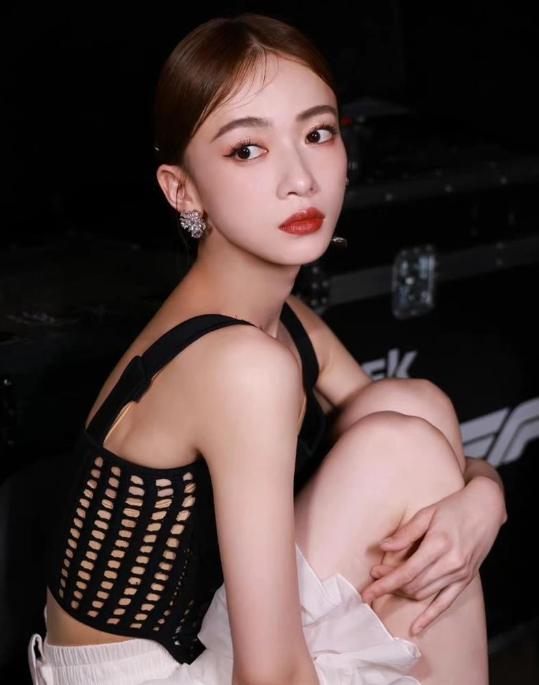 Bị coi như người hầu và góc khuất nghề trợ lý sao Trung Quốc-4