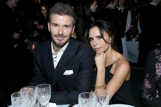 Thương hiệu Victoria Beckham giảm giá 70% sau tin nợ 'khủng'