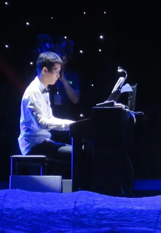 Các nghệ sĩ Việt nói gì trước nghi vấn dàn Ca Sĩ Mặt Nạ hát nhép?-7