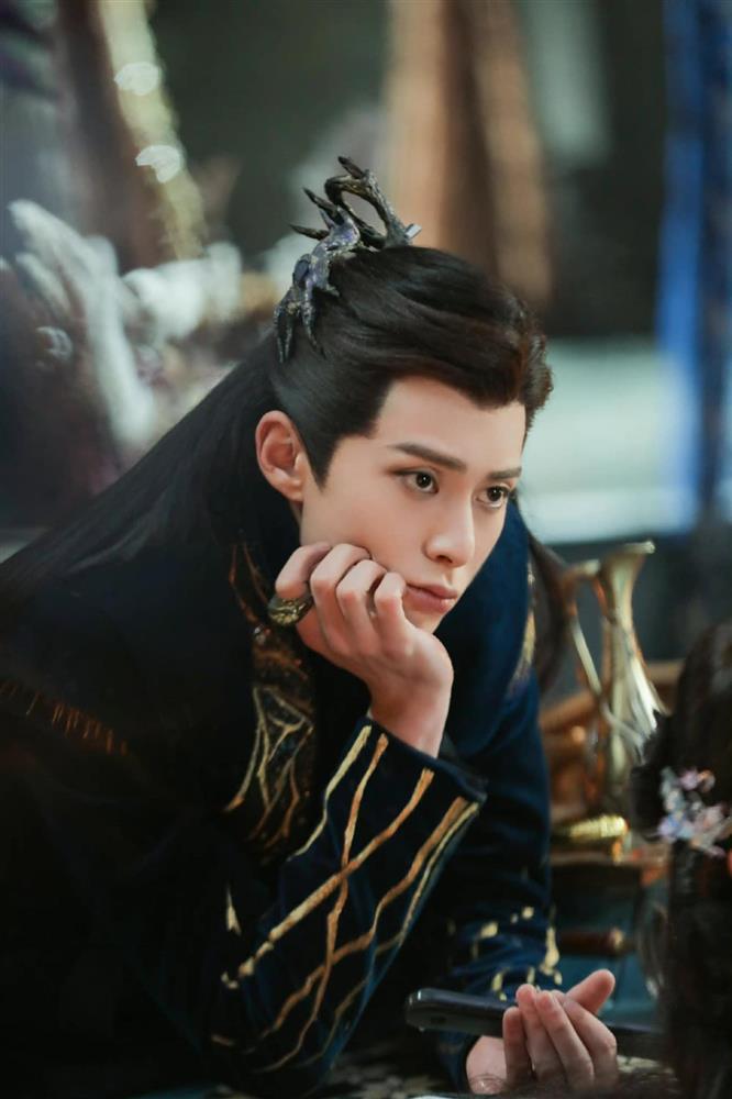 Vương Hạc Đệ: Từng bị chê xấu hết hồn rồi lại khen chuẩn mỹ nam-11