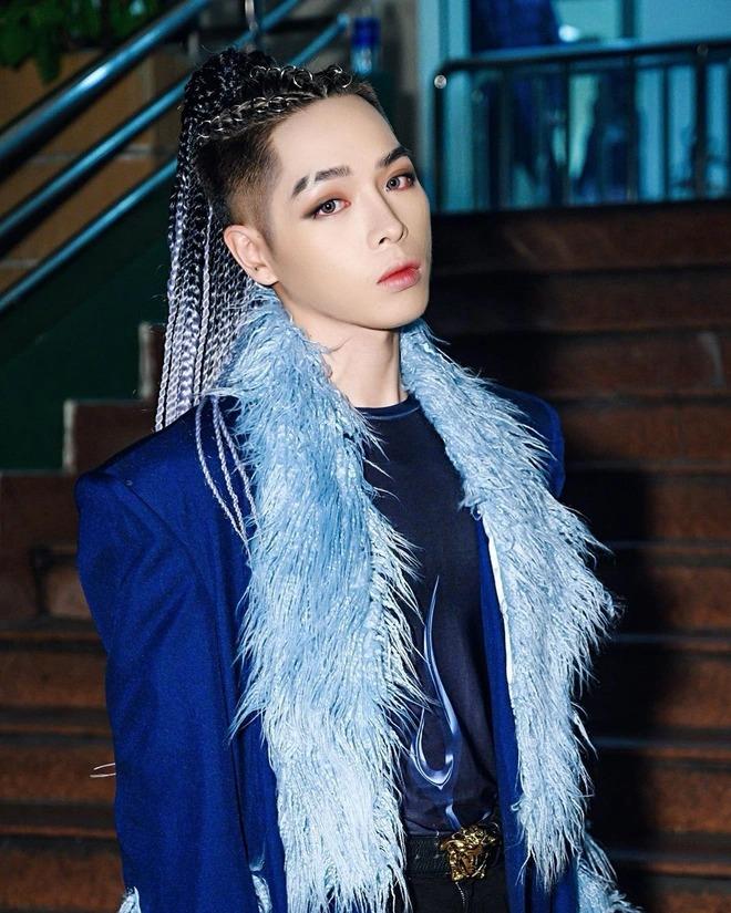 Học trò quý ông của Hương Giang trang điểm đậm ngang thầy-11