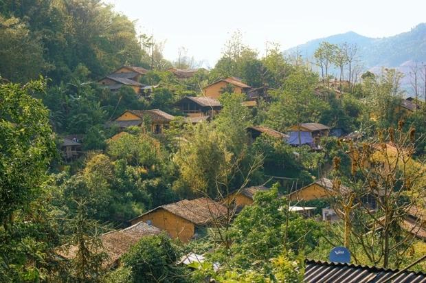 Say đắm vẻ mộc mạc ở ngôi làng cổ trăm tuổi bị lãng quên ở Hà Giang-2